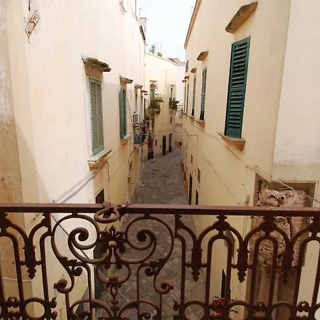 Alojamento de Acomodação e Pequeno-almoço B&B Il Centro Storico Gallipoli