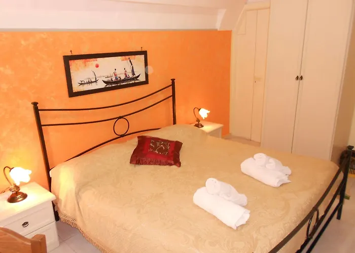 Bed and Breakfast B&B Il Centro Storico 2*